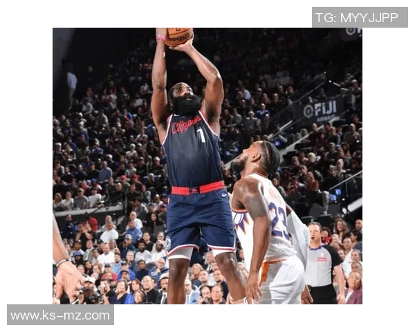 快船队内部矛盾激化：哈登拒绝出战卢指导战术分歧，球队更衣室紧张笼罩季后赛前景阴影